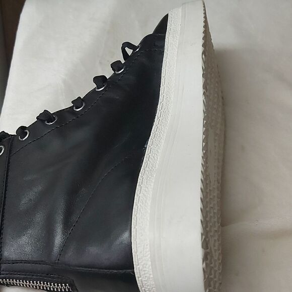 Wishbone Collection Leather Hightops Size 9 - Picture 6 of 10